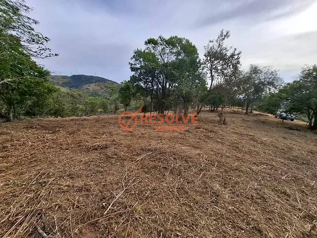 Sítio com 24508m² 1 quarto e 1 banheiro, à venda, no bairro Sítio dos 15 em Guararema