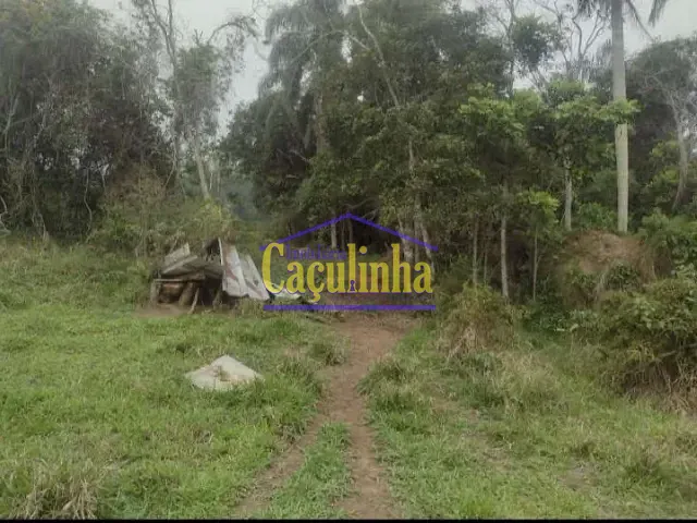 Sítio com 1m², à venda, no bairro Zona Rural em Piraí