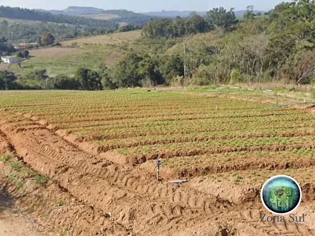 Sítio com 89500m² 1 quarto e 1 banheiro, à venda, no bairro Sarapuí dos Luzes em Piedade