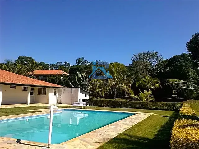Sítio com 25000m² 4 quartos e 6 banheiros, à venda, no bairro Residencial Moenda em Itatiba