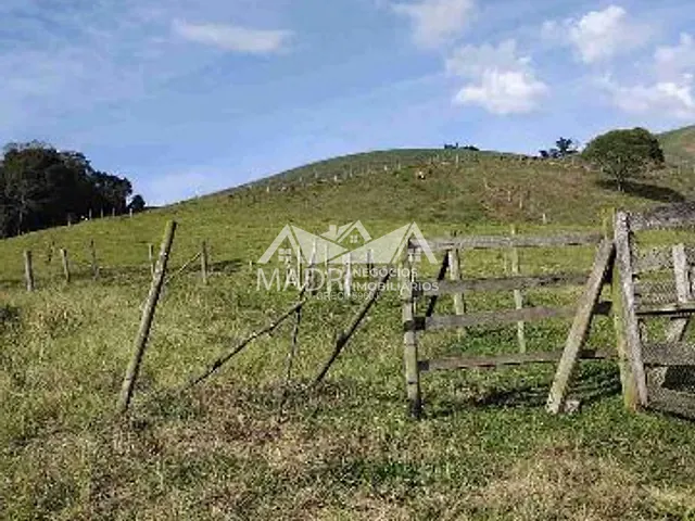 Sítio com 30000m² 2 quartos e 1 banheiro, à venda, no bairro picadas em Alfredo Wagner
