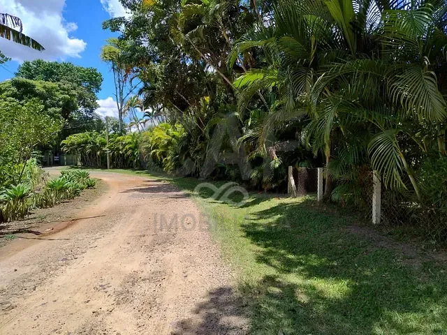Sítio com 20000m² 3 quartos e 4 banheiros, à venda, no bairro Chácaras Long Island em Jaguariúna