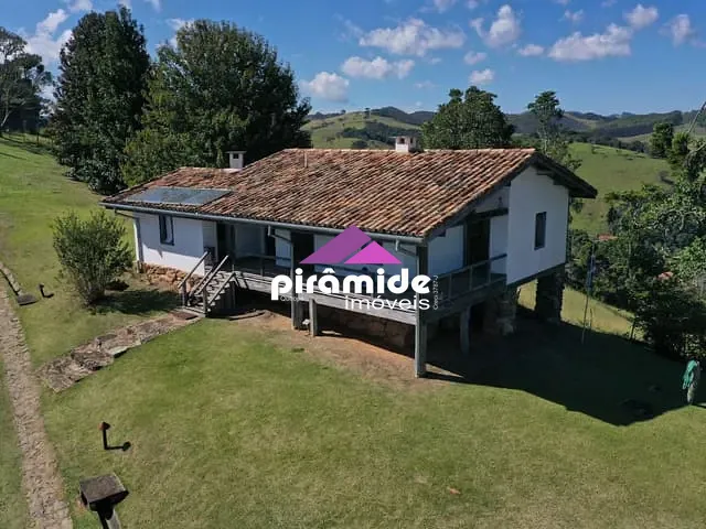Sítio com 290000m² 4 quartos e 5 banheiros, à venda, no bairro Borda Do Campo em Cunha