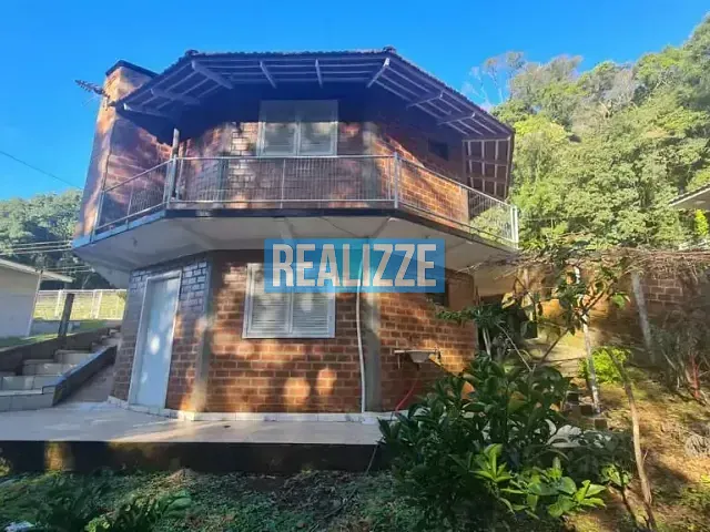 Sítio com 500m² 3 quartos e 2 banheiros, à venda, no bairro Cestiada em Marau