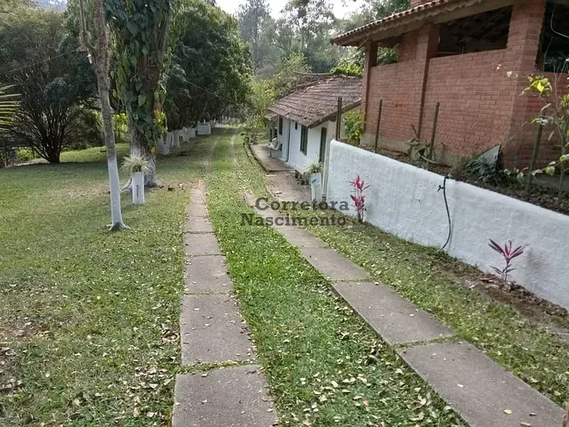 Sítio com 12000m², à venda, no bairro Jardim Santo Antonio da Boa Vista em Jacareí