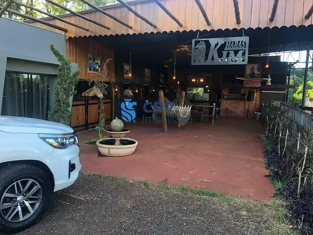 Sítio com 22000m² 4 quartos e 4 banheiros, à venda, no bairro Parque Industrial Floresta em Rolândia