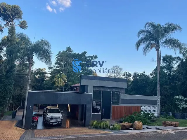 Sítio com 22000m² 4 quartos e 4 banheiros, à venda, no bairro Parque Industrial Floresta em Rolândia