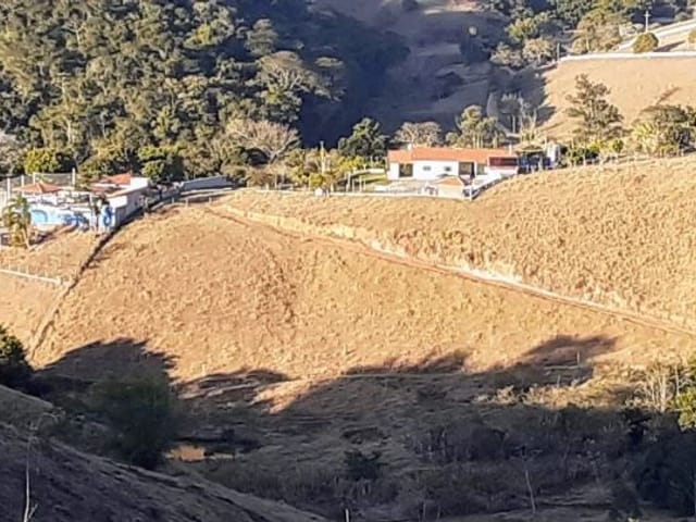 Foto do Sítio - Sítio com 3 dormitórios à venda, 140000 m² por R$ 890.000,00 - Tapanhão - Jambeiro/SP | INDEPENDENCE NEGOCIOS IMOBILIARIOS LTDA