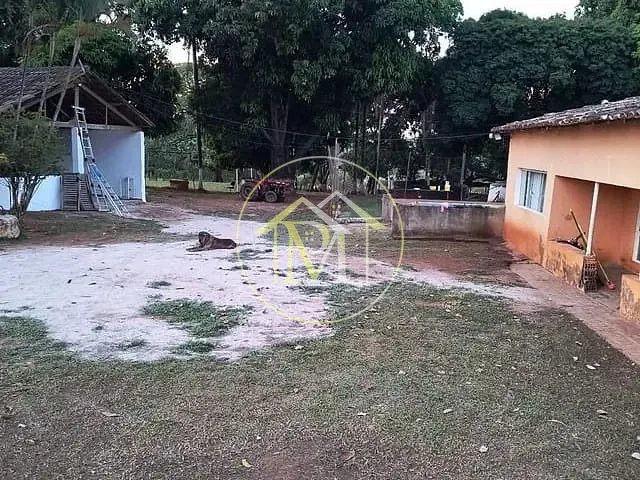 Sítio com 43000m² 2 quartos e 1 banheiro, à venda, no bairro Estrada da Barra em Araçoiaba da Serra