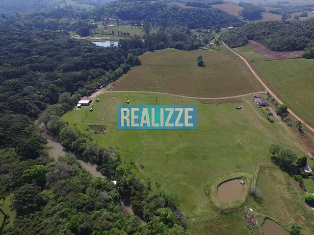 Sítio com 70000m², à venda, no bairro Interior em Marau