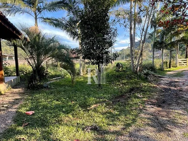 Sítio com 2280m² 3 quartos e 1 banheiro, à venda, no bairro Sertão Santa Luzia em Tijucas