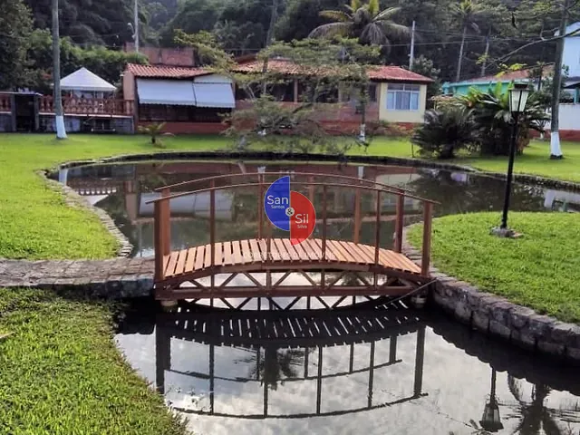 Sítio com 5210m² 6 quartos e 2 banheiros, à venda, no bairro Parque Recreio Dom Pedro II (Guia de Pacobaíba) em Magé