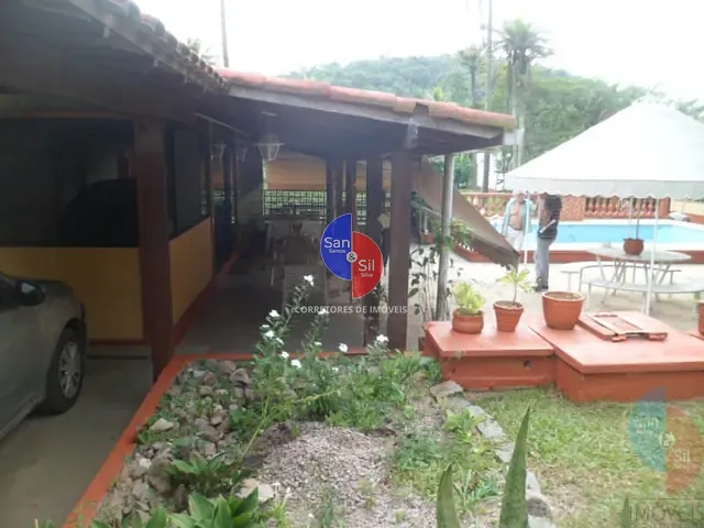 Sítio com 5210m² 6 quartos e 2 banheiros, à venda, no bairro Parque Recreio Dom Pedro II (Guia de Pacobaíba) em Magé