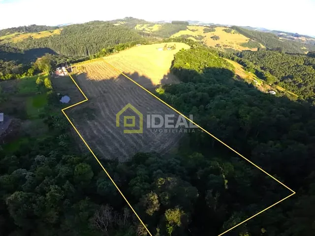 Sítio com 23168m², à venda, no bairro Presidente Kennedy em Concórdia