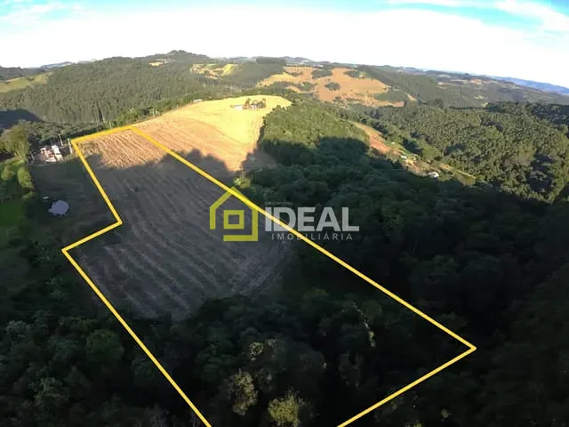 Sítio com 23168m², à venda, no bairro Presidente Kennedy em Concórdia