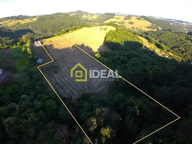 Sítio com 23168m², à venda, no bairro Presidente Kennedy em Concórdia