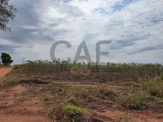 Sítio com 49676m², à venda, no bairro Pederneiras em Mogi Mirim