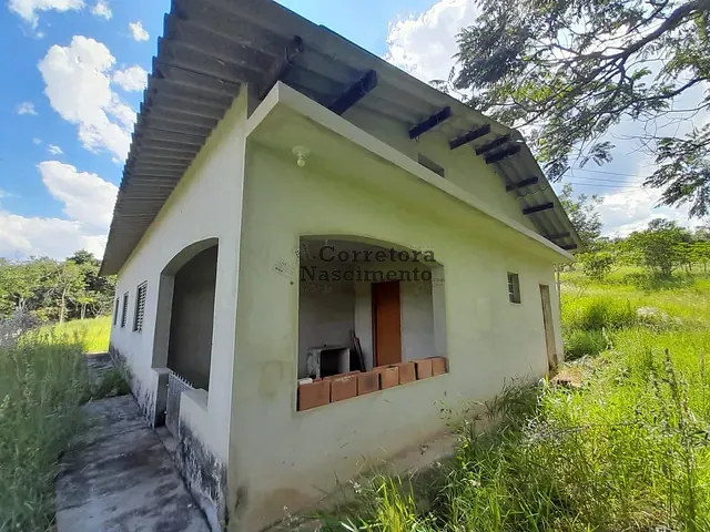Sítio com 96800m², à venda, no bairro Conjunto Residencial Vinte e Dois de Abril em Jacareí