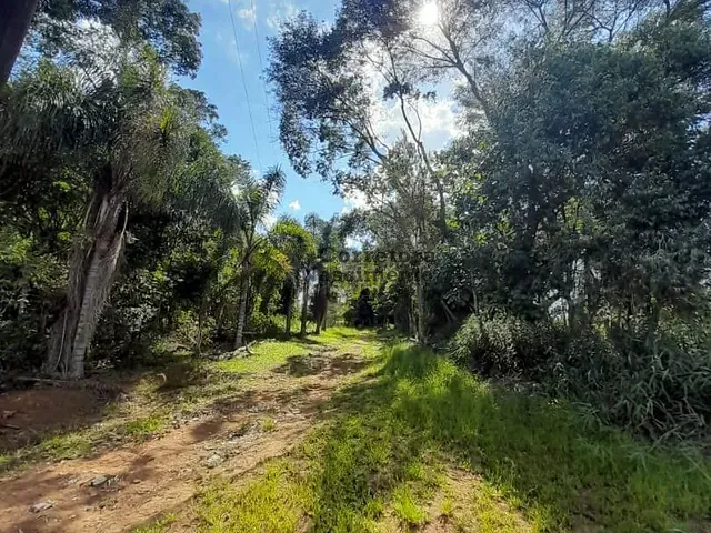 Sítio com 96800m², à venda, no bairro Conjunto Residencial Vinte e Dois de Abril em Jacareí