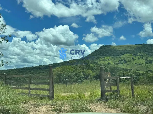 Sítio com 62920m², à venda, no bairro Centro em Tamarana