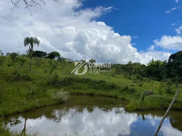 Sítio 1 quarto e 1 banheiro, à venda, no bairro Zona Rual em Sacramento