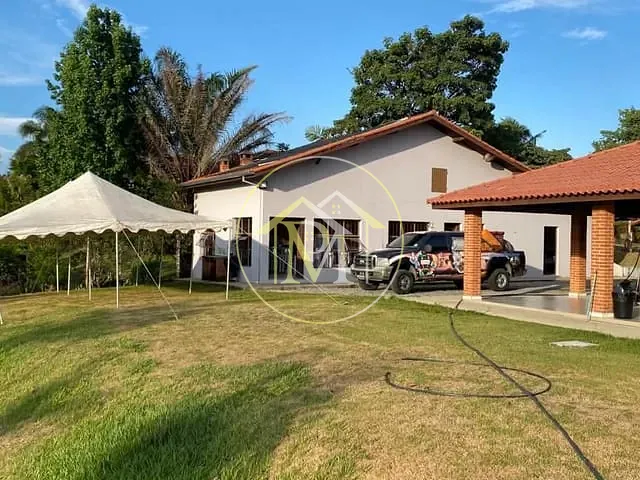 Sítio com 23000m² 4 quartos e 5 banheiros, à venda, no bairro Jundiacanga em Araçoiaba da Serra