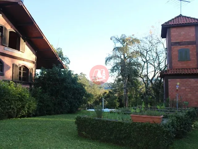 Sítio com 7000m² 4 quartos e 2 banheiros, à venda, no bairro Cadiz em Gravataí