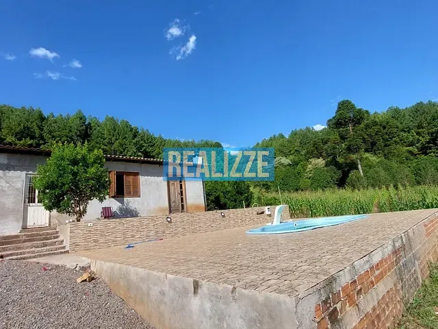 Sítio 2 quartos e 1 banheiro, à venda, no bairro Interior em Marau