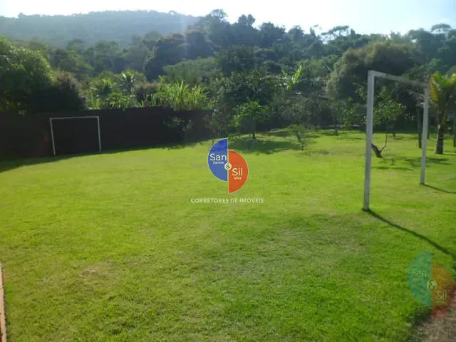 Sítio 7 quartos e 5 banheiros, à venda, no bairro Baía Branca (Praia de Mauá) em Magé