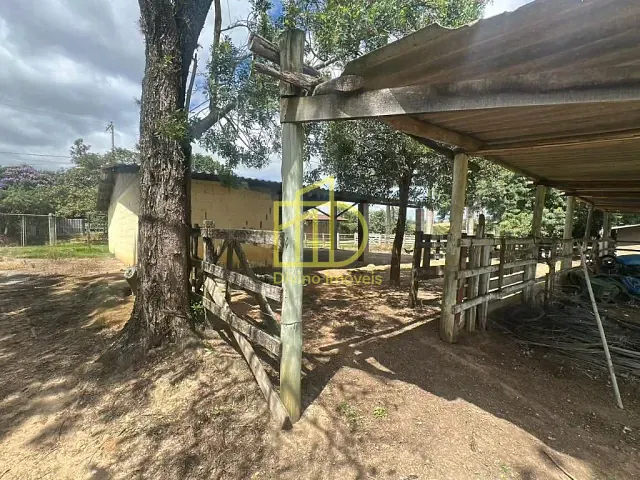 Sítio com 67000m² 2 quartos e 1 banheiro, à venda, no bairro Cabacais em Sarapuí