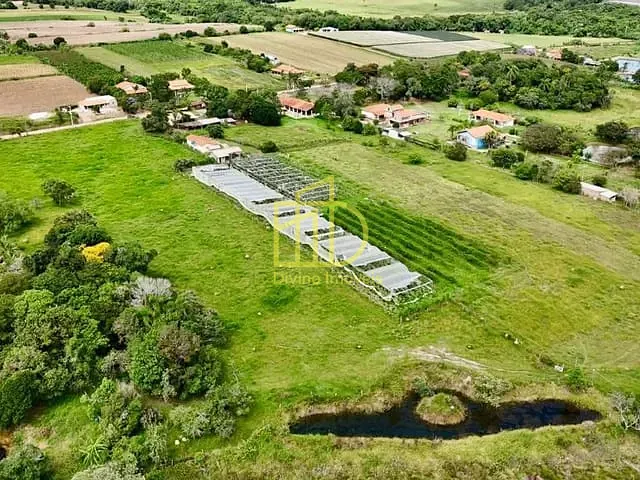 Sítio com 67000m² 2 quartos e 1 banheiro, à venda, no bairro Cabacais em Sarapuí