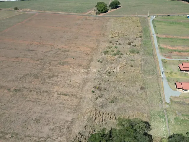 Sítio com 20000m², à venda, no bairro Área Rural de Holambra em Holambra