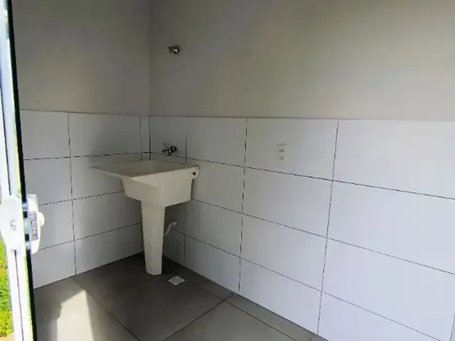 Sítio 3 quartos e 2 banheiros, para alugar, no bairro Borda Do Campo em São José Dos Pinhais