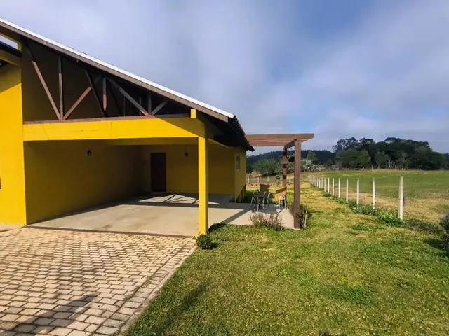 Sítio 3 quartos e 2 banheiros, para alugar, no bairro Borda Do Campo em São José Dos Pinhais