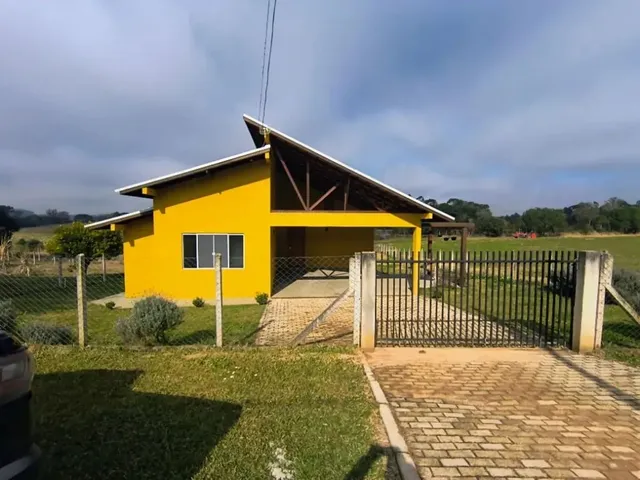 Sítio 3 quartos e 2 banheiros, para alugar, no bairro Borda Do Campo em São José Dos Pinhais