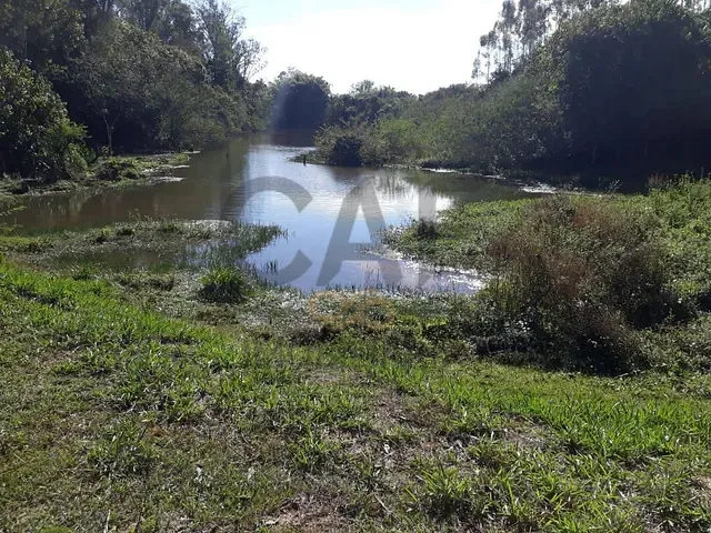 Sítio com 25757m² 5 quartos e 4 banheiros, à venda, no bairro Pederneiras em Mogi Mirim
