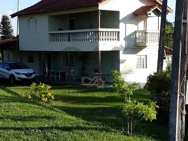 Sítio com 25757m² 5 quartos e 4 banheiros, à venda, no bairro Pederneiras em Mogi Mirim