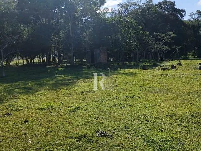 Sítio com 1080m², à venda, no bairro Oliveira em Tijucas