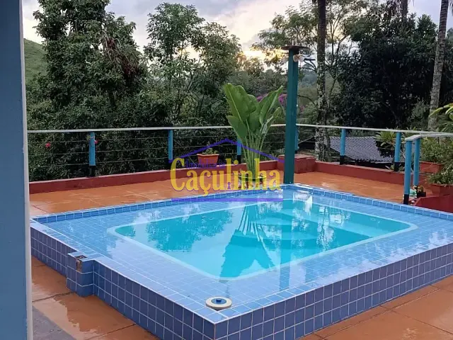 Sítio com 50000m², à venda, no bairro Mutirão em Pinheiral