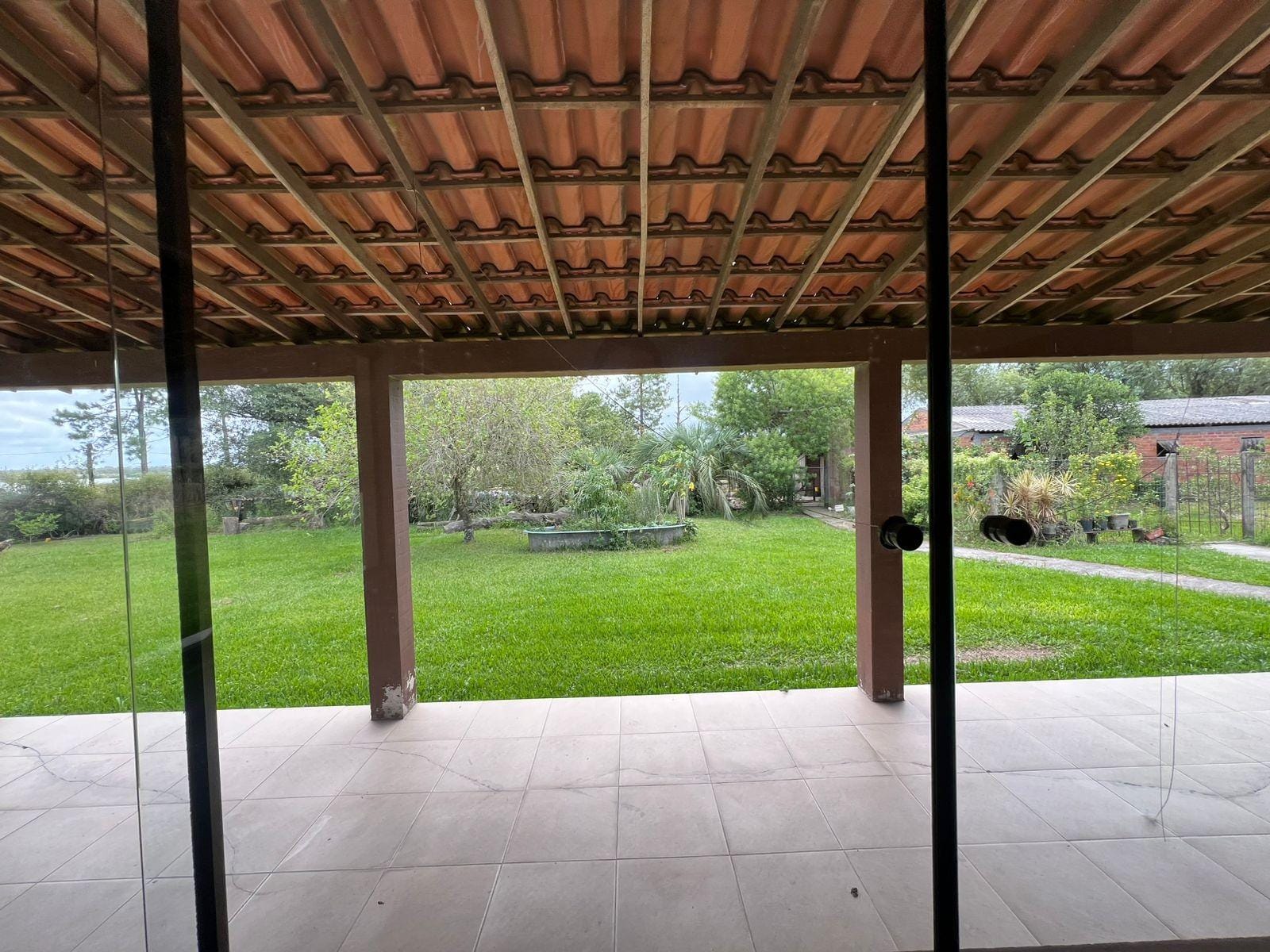Sítio à venda na Av. Vinte e Cinco de Julho - 19 hectares de área total, casa com 4 quartos (sendo 1 suíte), lareira e espaço gourmet com churrasqueira. - 6