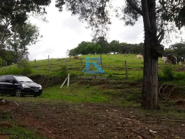 Sítio com 96800m² 4 quartos e 2 banheiros, à venda, no bairro Bairro Tapera Grande em Itatiba