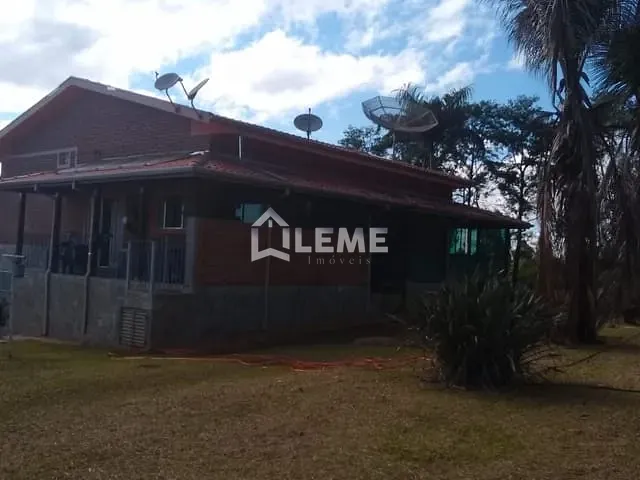 Sítio com 60258m² 5 quartos e 4 banheiros, à venda, no bairro Chácaras São Martins em Mococa