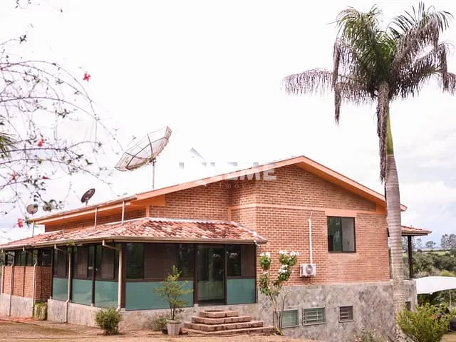 Sítio com 60258m² 5 quartos e 4 banheiros, à venda, no bairro Chácaras São Martins em Mococa