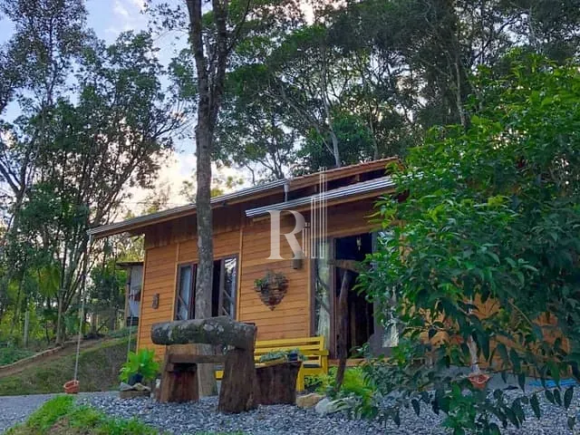 Terreno com 1554m², à venda, no bairro Moura em Canelinha