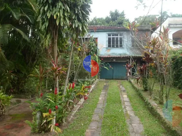 Sítio com 3000m² 3 quartos e 2 banheiros, à venda, no bairro Leque Azul em Magé