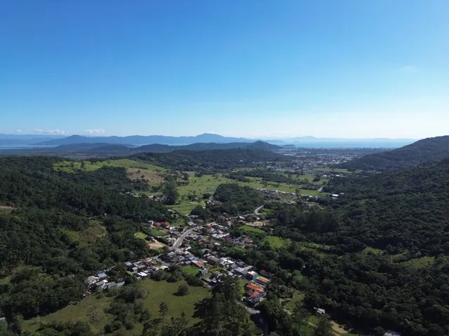 Foto do Sítio - Casa rural para venda em Vargem Grande, 156m² | Lares e Andares Imóveis