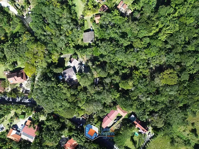 Sítio com 12268m², à venda, no bairro Vargem Grande em Florianópolis