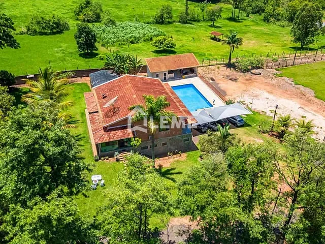 Sítio com 60000m² 5 quartos e 6 banheiros, à venda, no bairro Zona Rural em São Benedito das Areias