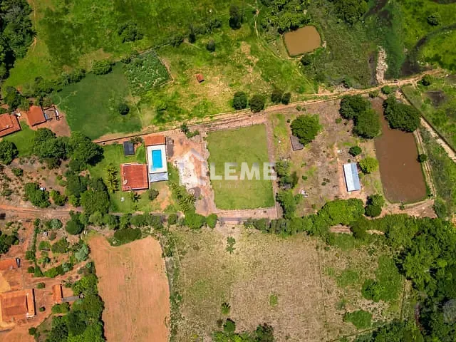 Sítio com 60000m² 5 quartos e 6 banheiros, à venda, no bairro Zona Rural em São Benedito das Areias