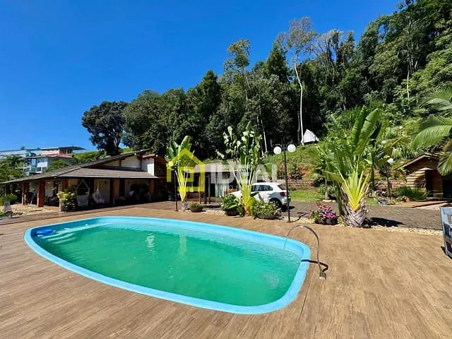 Sítio com 450m² 3 quartos e 4 banheiros, à venda, no bairro Presidente Kennedy em Concórdia